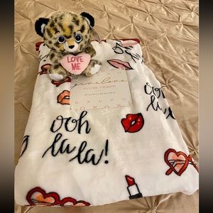 Valentines Day “Ooh Lala” Throw Blanket With Leopard Plush